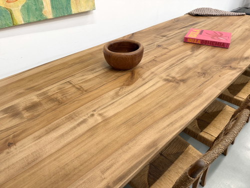 Table XXL en noyer massif aux pieds fuseaux, vue 29