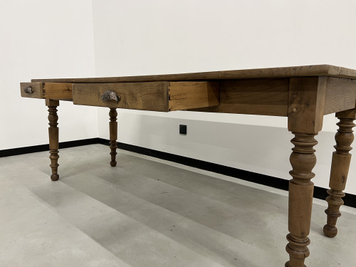 Table de ferme en chêne massif aux pieds tournés, vue 31