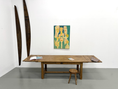 Table en chêne à rallonges, vue 1
