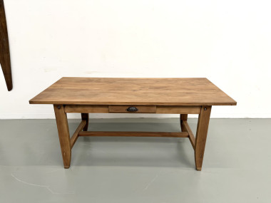 Table de Ferme en Noyer des Années 1930, vue 4