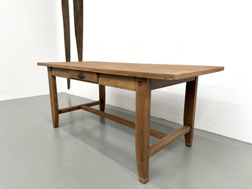 Table de Ferme en Noyer des Années 1930, vue 13