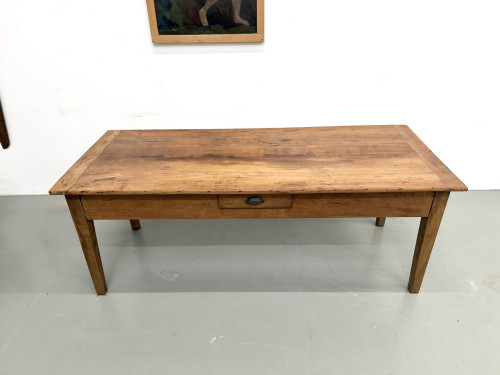 Table en noyer massif - Pieds Fuseaux, vue 4