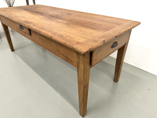 Table en noyer massif - Pieds Fuseaux, vue 9