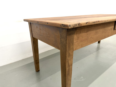 Table en noyer massif - Pieds Fuseaux, vue 17