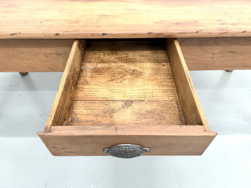 Table en noyer massif - Pieds Fuseaux, vue 18