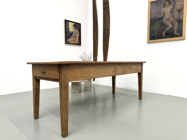 Table en noyer massif - Pieds Fuseaux, vue 26
