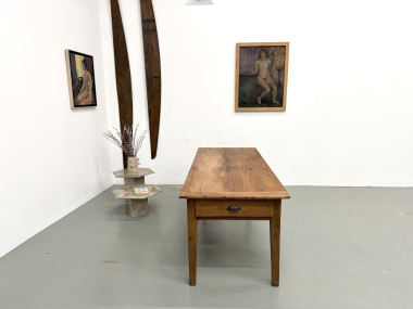 Table en noyer massif - Pieds Fuseaux, vue 27