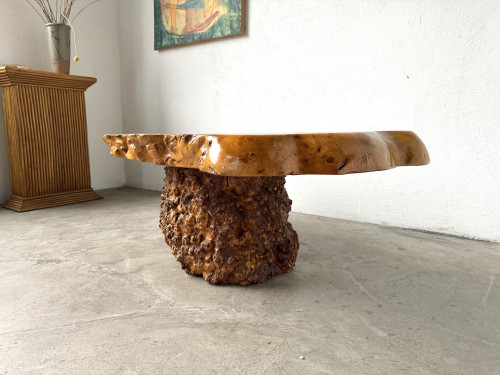 Table basse "forme libre" en orme massif, vue 14