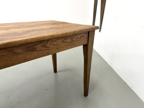 Table de ferme en pin restaurée, vue 2