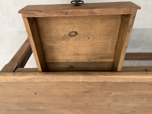 Table de ferme des années 50 en chêne et noyer, vue 14