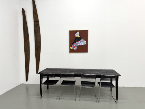 Grande Table de Ferme Années 50 en Bois Brûlé (Shou Sugi Ban) – L245 cm, vue 4