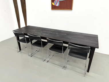 Grande Table de Ferme Années 50 en Bois Brûlé (Shou Sugi Ban) – L245 cm, vue 5