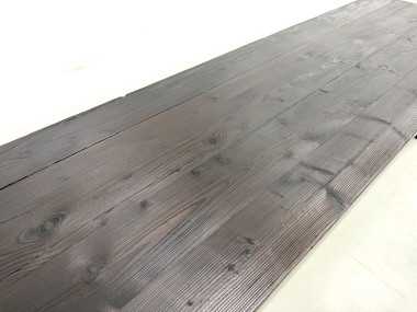 Grande Table de Ferme Années 50 en Bois Brûlé (Shou Sugi Ban) – L245 cm, vue 13