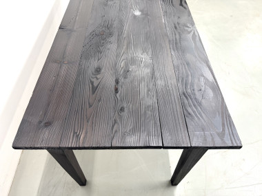 Grande Table de Ferme Années 50 en Bois Brûlé (Shou Sugi Ban) – L245 cm, vue 32