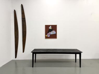 Grande Table de Ferme Années 50 en Bois Brûlé (Shou Sugi Ban) – L245 cm, vue 35