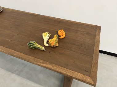 Table de ferme des années 50 en chêne et noyer, vue 20