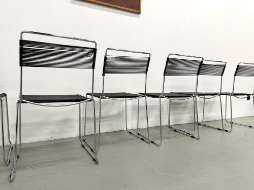 Série de 6 Chaises "Spaghetti" Design Italien Années 80 – Noir & Chrome, vue 24