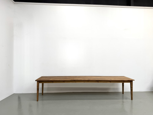 Table de Ferme XXL 3,60m en Pin Ancien – Pieds Fuseaux & Vernis Satiné, vue 3