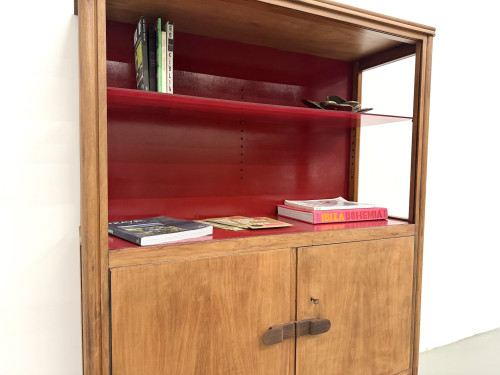 Bibliothèque moderniste brésilienne des années 50 en bois exotique et laque rouge, vue 14