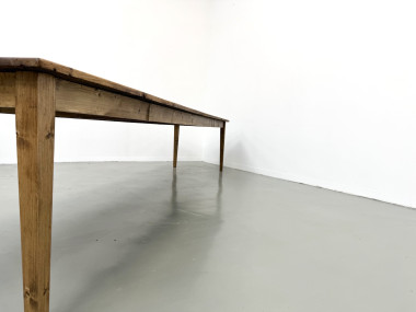 Grande table de ferme XXL en pin massif et pieds fuseaux années 50, vue 21