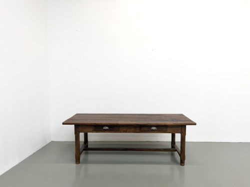 Table de ferme française authentique de 1890 en chêne massif à deux tiroirs, vue 2
