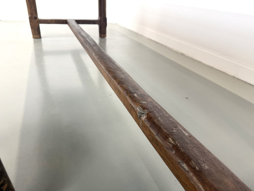 Table de ferme française authentique de 1890 en chêne massif à deux tiroirs, vue 25