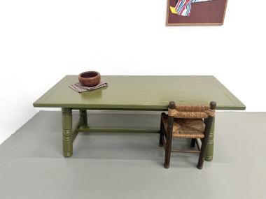 Table à manger laquée vert olive glossy — DLG Georges Robert, Circa 1970, vue 7
