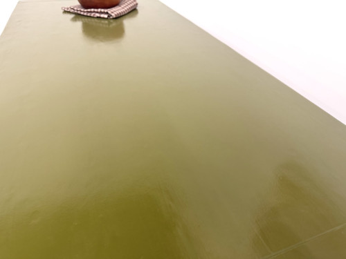 Table à manger laquée vert olive glossy — DLG Georges Robert, Circa 1970, vue 15