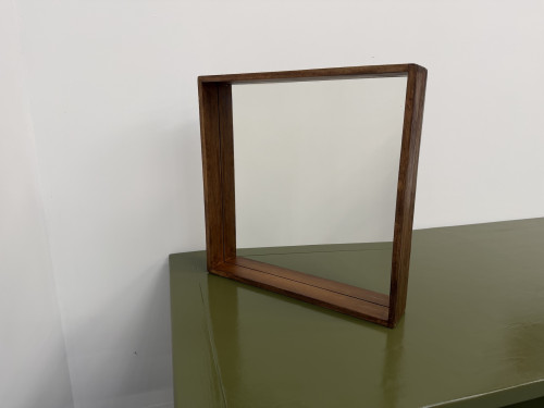Miroir moderniste carré en bois — Style scandinave, Années 70, vue 1