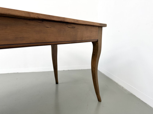 Table de ferme en merisier massif — Pieds sabres, Circa 1880, vue 19