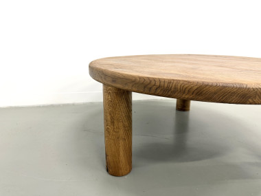 Table basse moderniste tripode en chêne massif, DLG Perriand, Chapo, années 50, vue 7