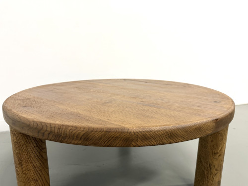 Table basse moderniste tripode en chêne massif, DLG Perriand, Chapo, années 50, vue 8
