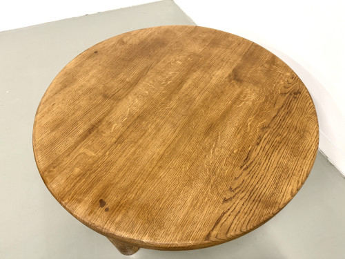 Table basse moderniste tripode en chêne massif, DLG Perriand, Chapo, années 50, vue 11