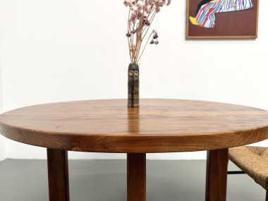 Table ronde moderniste en orme massif, piètement croisé, DLG Perriand, Chapo, années 50-60, vue 8