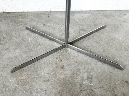 Table d'appoint acrylique transparent et chrome, design années 70, vue 6