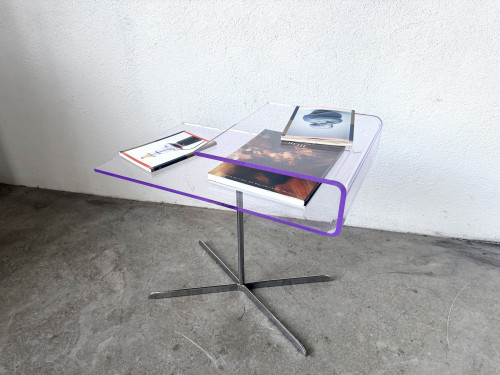 Table d'appoint acrylique transparent et chrome, design années 70, vue 14