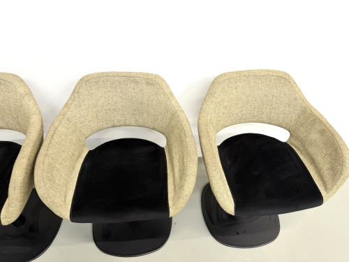Série de six fauteuils pivotants à coque organique, tissu chiné et base disque lestée, années 1990, vue 8