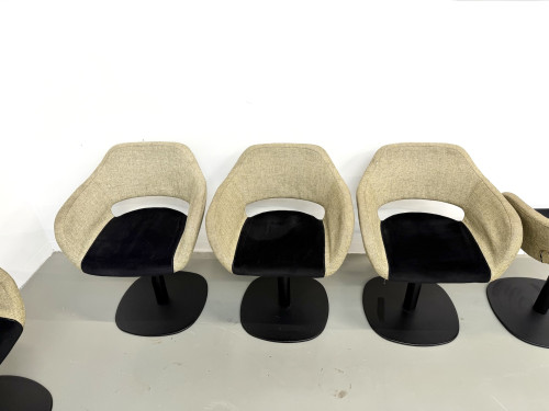 Série de six fauteuils pivotants à coque organique, tissu chiné et base disque lestée, années 1990, vue 22