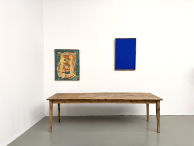 Table de ferme en pin massif, pieds fuseaux, France, années 1950, vue 1
