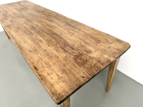 Table de ferme en pin massif, pieds fuseaux, France, années 1950, vue 6