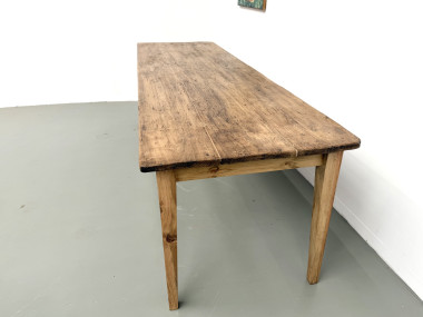 Table de ferme en pin massif, pieds fuseaux, France, années 1950, vue 7