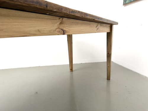 Table de ferme en pin massif, pieds fuseaux, France, années 1950, vue 32