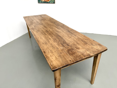 Table de ferme en pin massif, pieds fuseaux, France, années 1950, vue 34