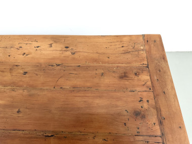 Table de ferme en merisier massif, un tiroir, entretoise basse, France, années 1950, vue 11