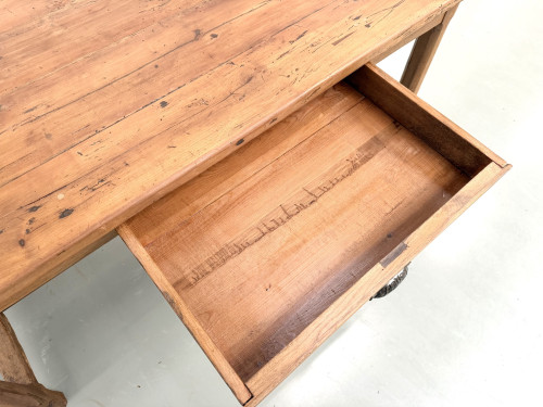 Table de ferme en merisier massif, un tiroir, entretoise basse, France, années 1950, vue 20