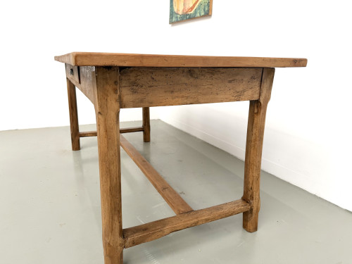 Table de ferme en merisier massif, un tiroir, entretoise basse, France, années 1950, vue 22