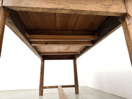Table de ferme en merisier massif, un tiroir, entretoise basse, France, années 1950, vue 23