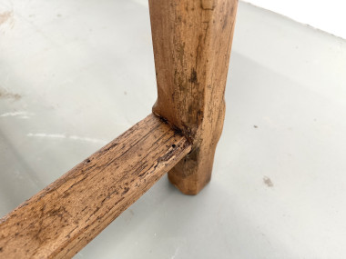 Table de ferme en merisier massif, un tiroir, entretoise basse, France, années 1950, vue 24