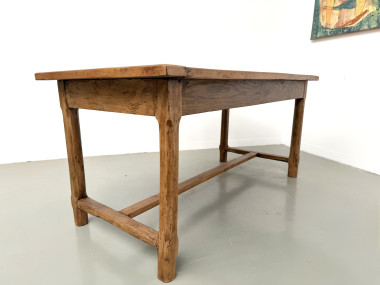 Table de ferme en merisier massif, un tiroir, entretoise basse, France, années 1950, vue 27