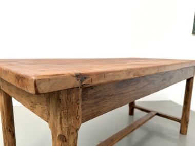 Table de ferme en merisier massif, un tiroir, entretoise basse, France, années 1950, vue 28